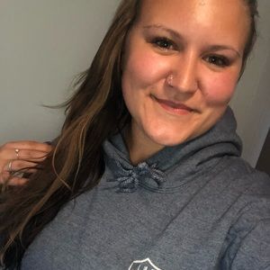 Meet your Posher, Anika